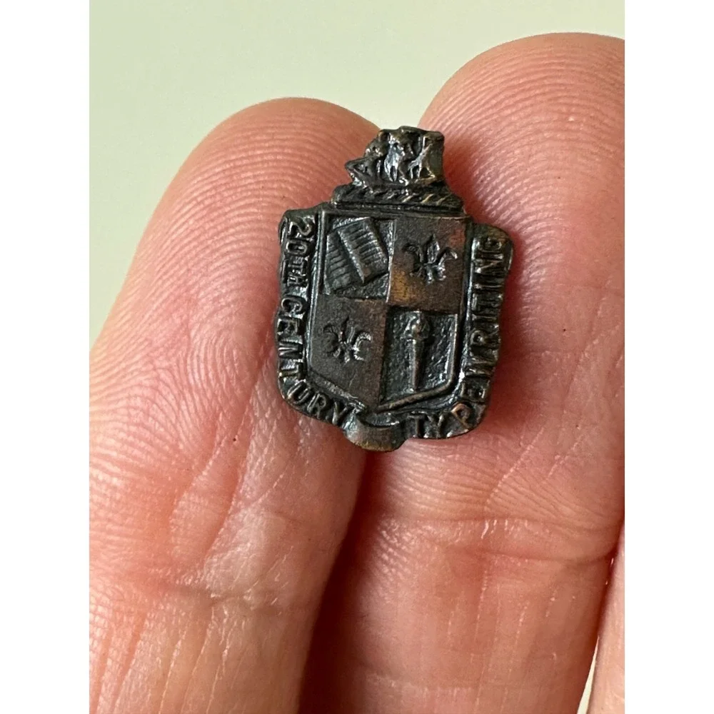 20th Century Typewriting Pin Silver Tone Small Brooch Award Crest Lapel